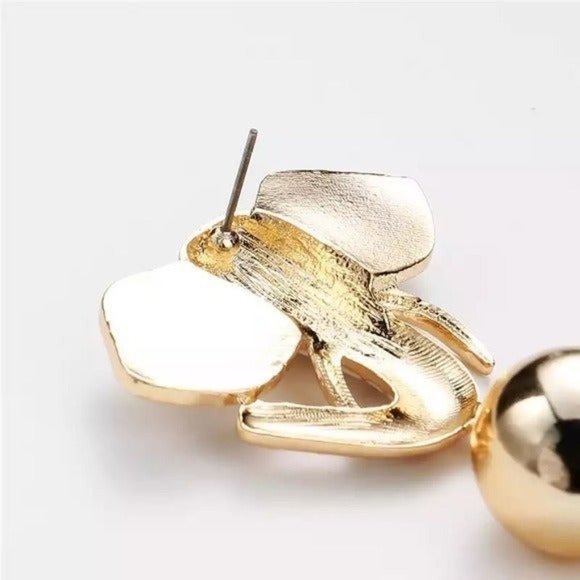 Golden Elephant earrings white dangle drop animal bohemian - Picture 4 of 6